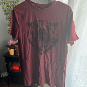 Burgundy Bear Graphic T-Shirt